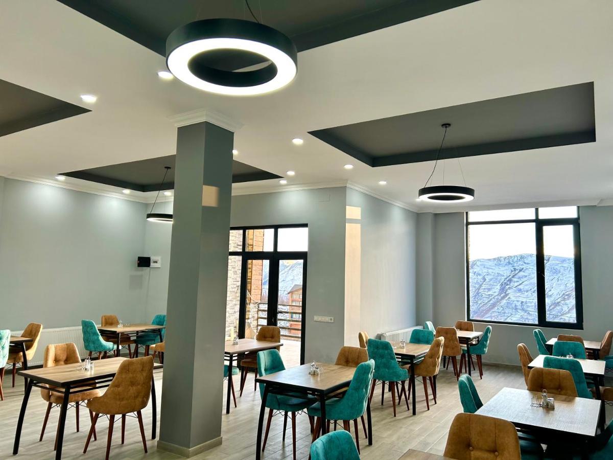 Dandelion Hotel Gudauri Ganisi Екстер'єр фото