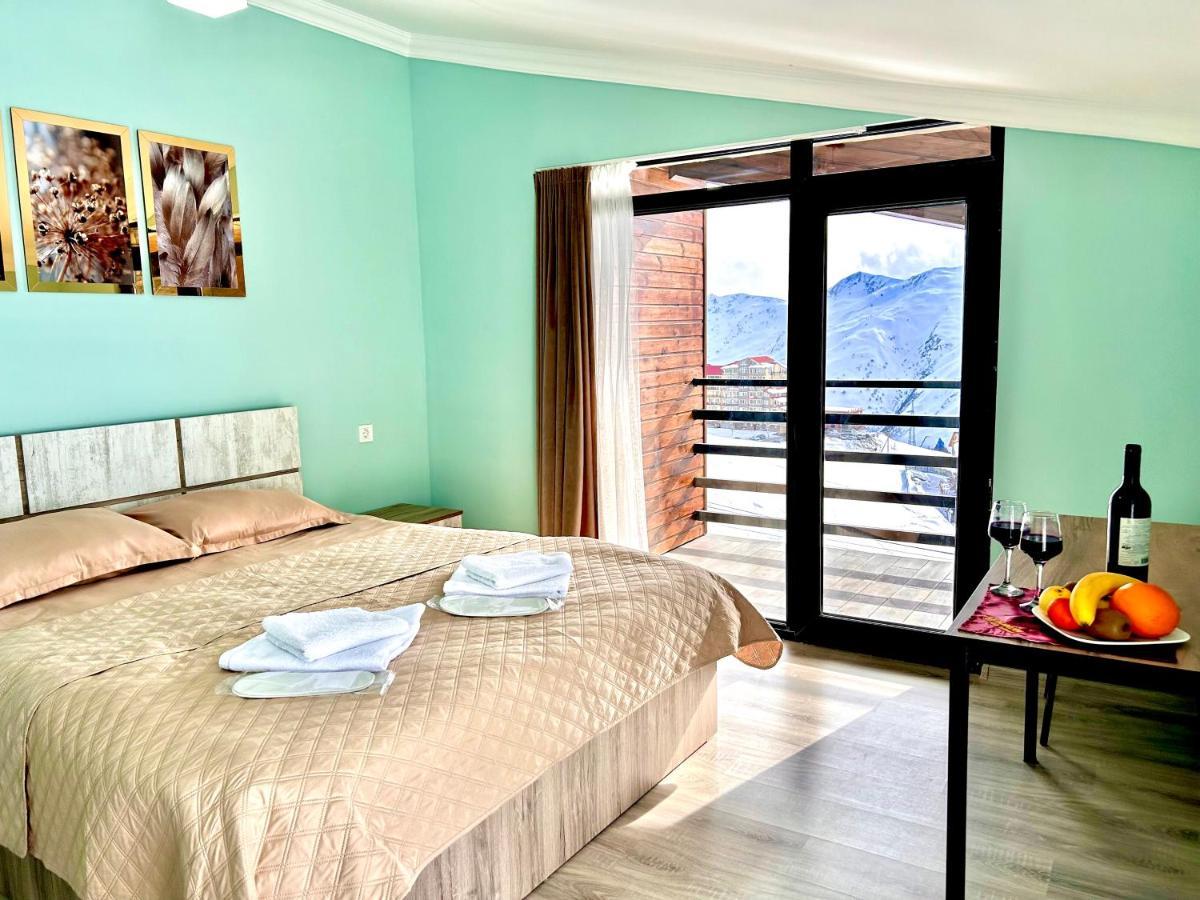 Dandelion Hotel Gudauri Ganisi Екстер'єр фото